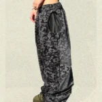 CUSTOM VELVET SWEATS — 2. kép